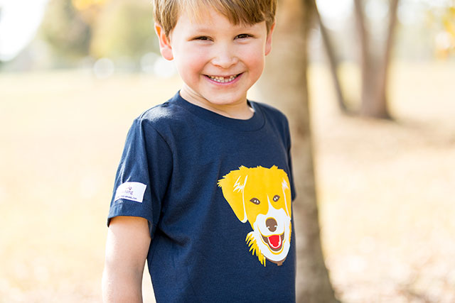 Fetching Apparel donates 40% of profits to help rescue and spay/neuter efforts.